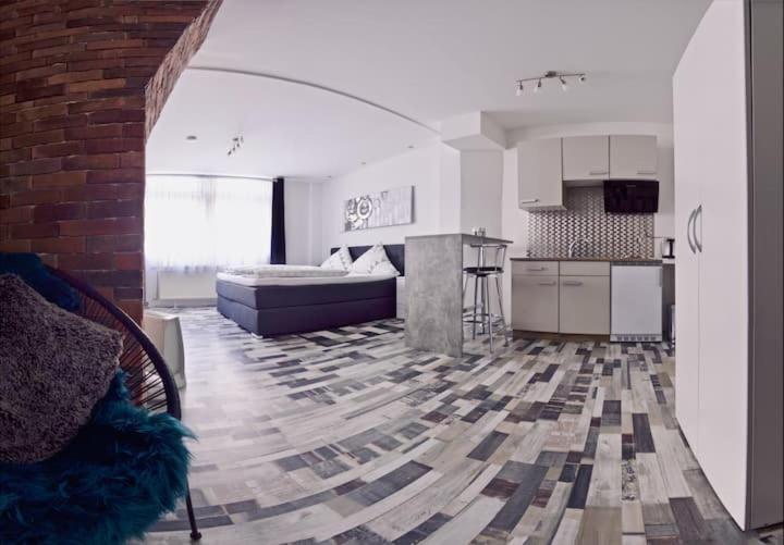 Moderne Wohnung Schwarzwald - In Bester Lage Direkt Am Fluss Bad Wildbad Ngoại thất bức ảnh